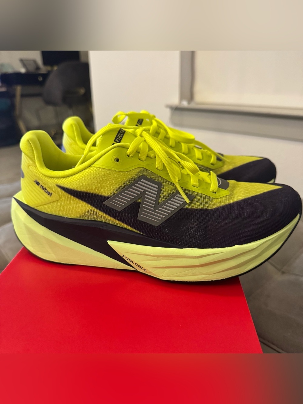 New Balance Women’s FuelCell Rebel v5 Running Shoes Size 8.5 NIB